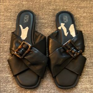 Black Women's Slide Sandals